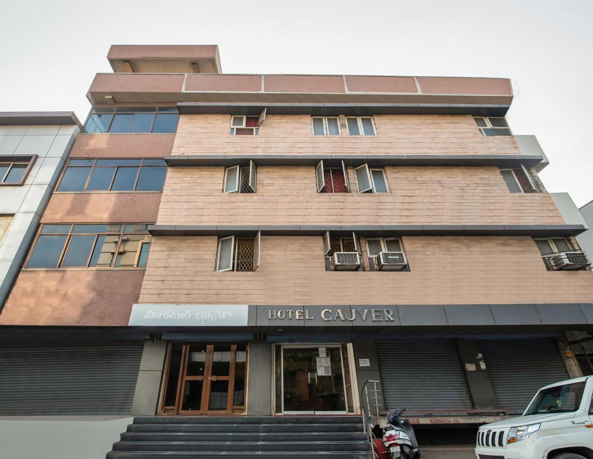 สปอต ออน 75188 โฮเทล คอเวอรี Hotel วิสาขปัตนัม ภายนอก รูปภาพ
