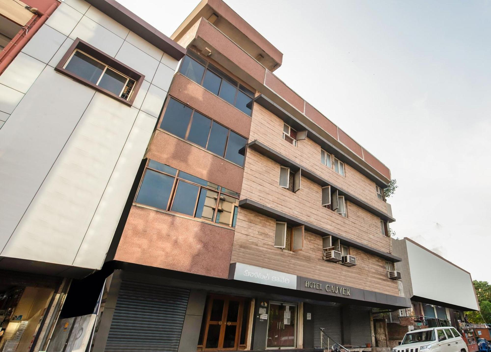 สปอต ออน 75188 โฮเทล คอเวอรี Hotel วิสาขปัตนัม ภายนอก รูปภาพ