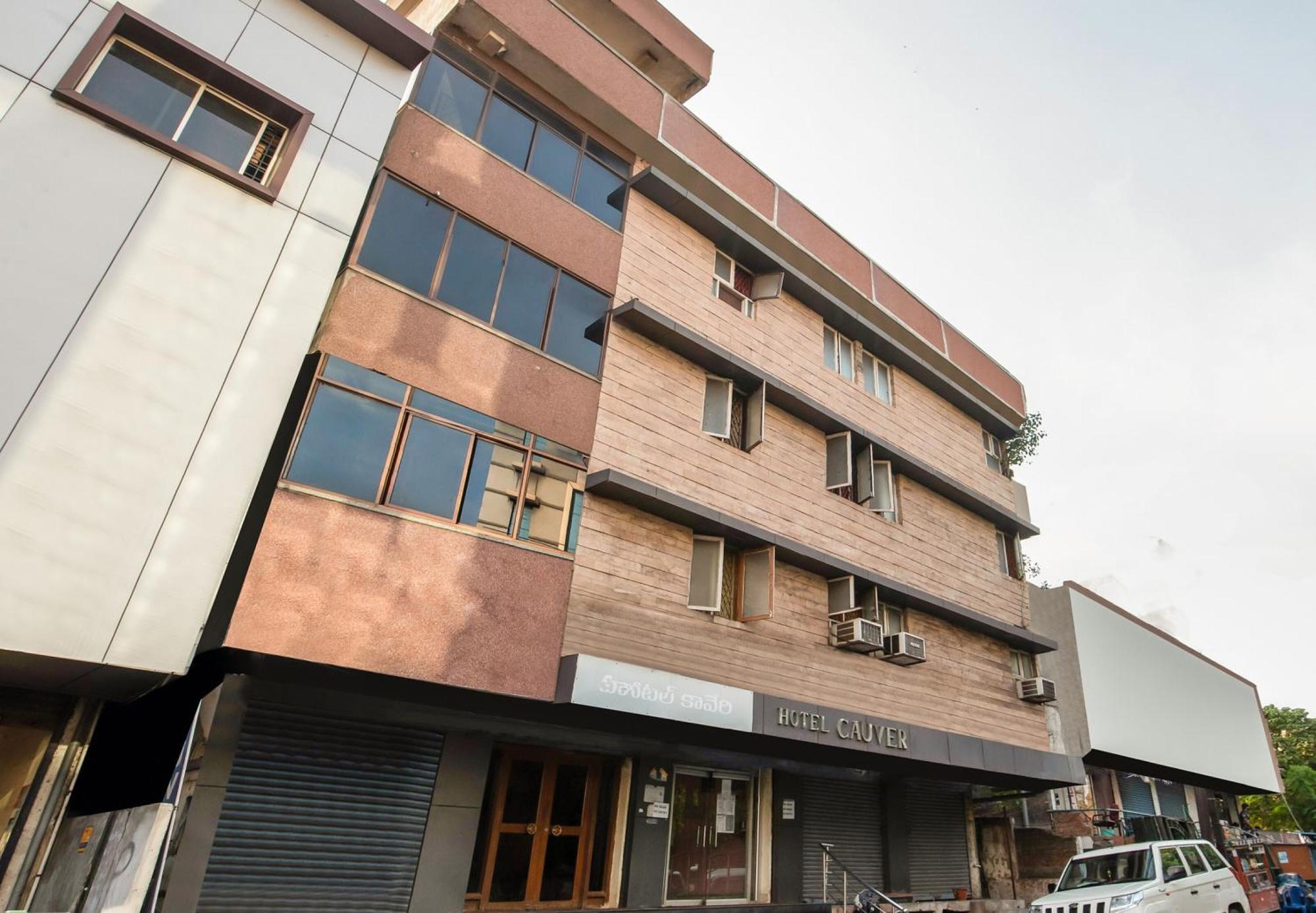 สปอต ออน 75188 โฮเทล คอเวอรี Hotel วิสาขปัตนัม ภายนอก รูปภาพ