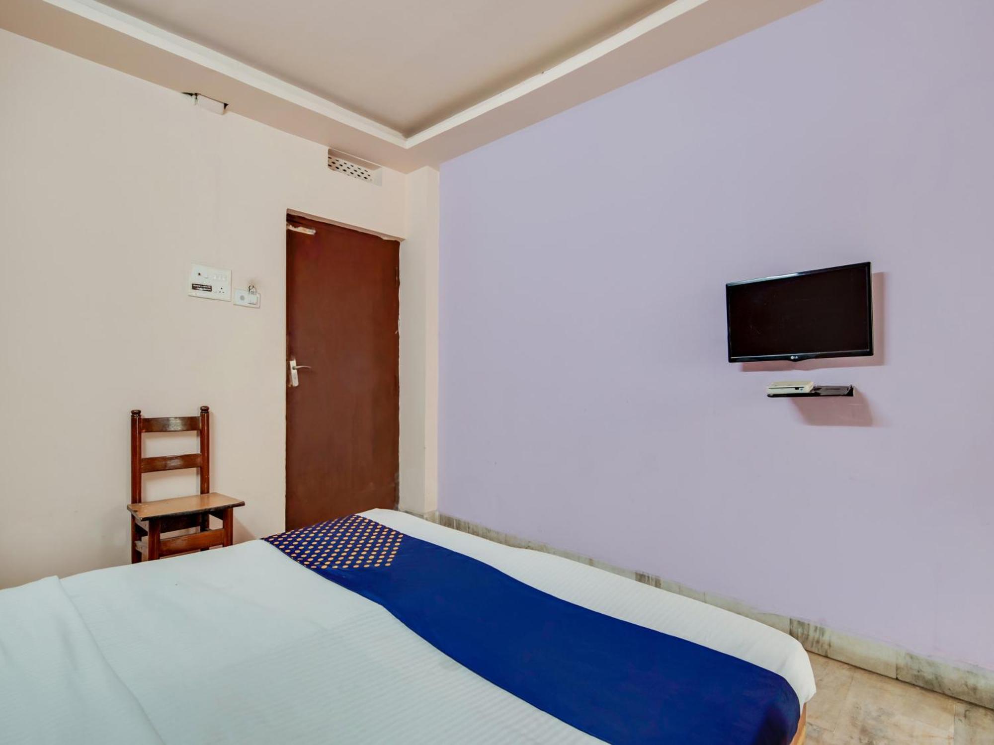 สปอต ออน 75188 โฮเทล คอเวอรี Hotel วิสาขปัตนัม ภายนอก รูปภาพ