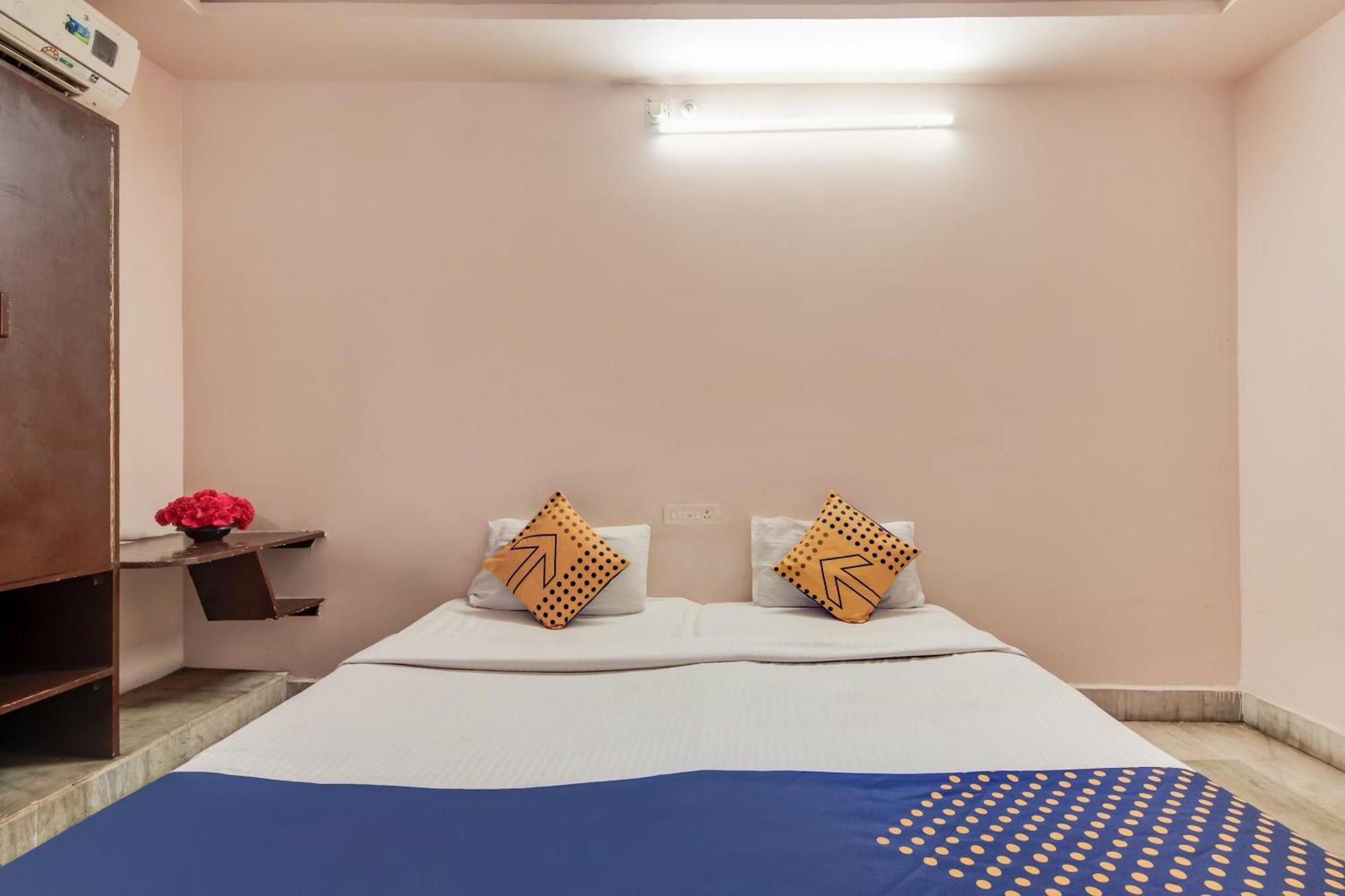 สปอต ออน 75188 โฮเทล คอเวอรี Hotel วิสาขปัตนัม ภายนอก รูปภาพ