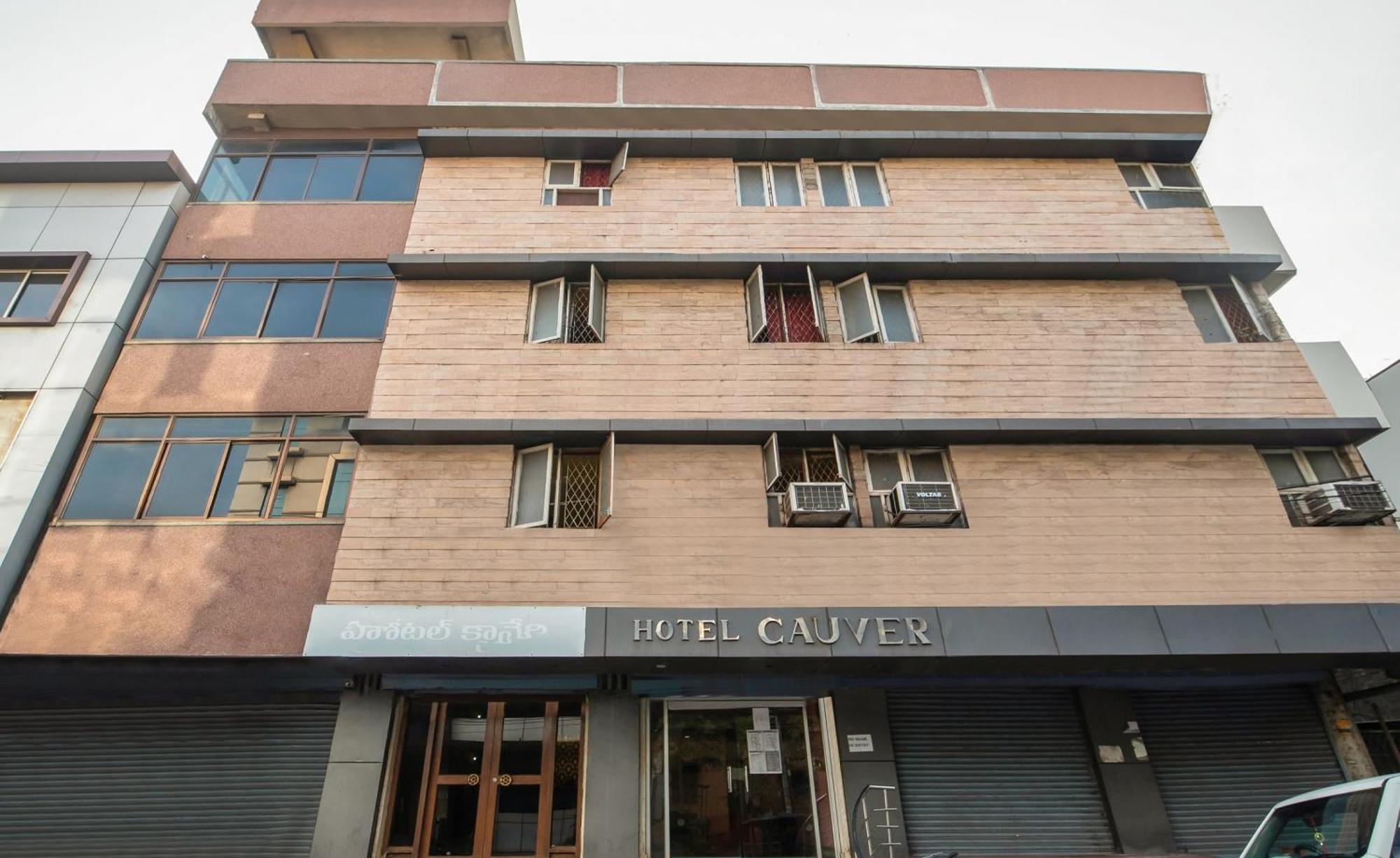 สปอต ออน 75188 โฮเทล คอเวอรี Hotel วิสาขปัตนัม ภายนอก รูปภาพ