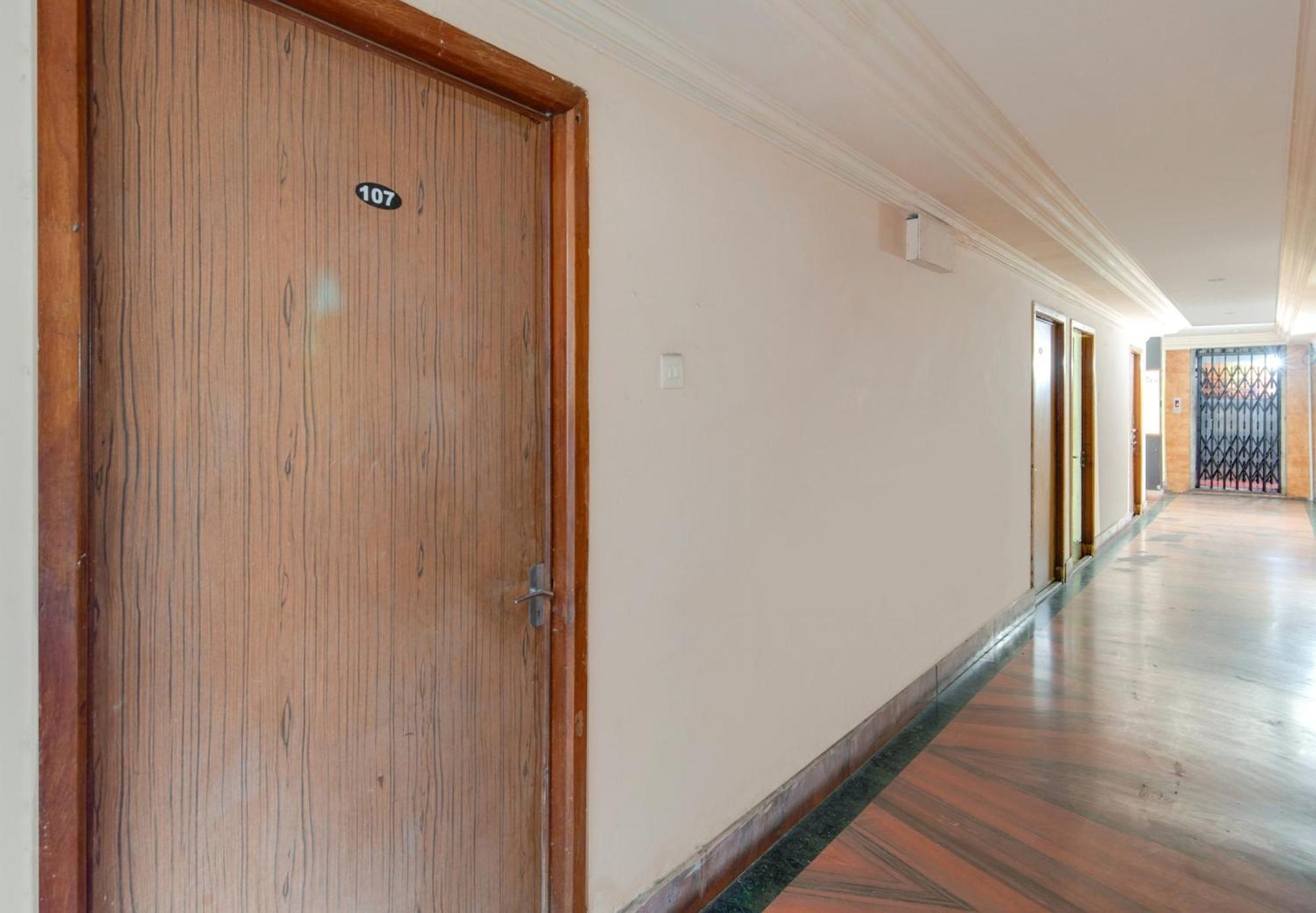 สปอต ออน 75188 โฮเทล คอเวอรี Hotel วิสาขปัตนัม ภายนอก รูปภาพ