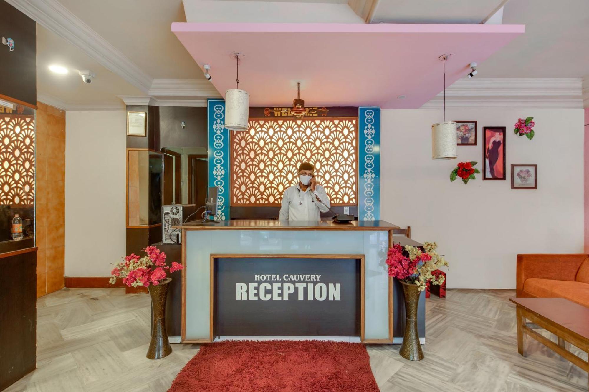 สปอต ออน 75188 โฮเทล คอเวอรี Hotel วิสาขปัตนัม ภายนอก รูปภาพ