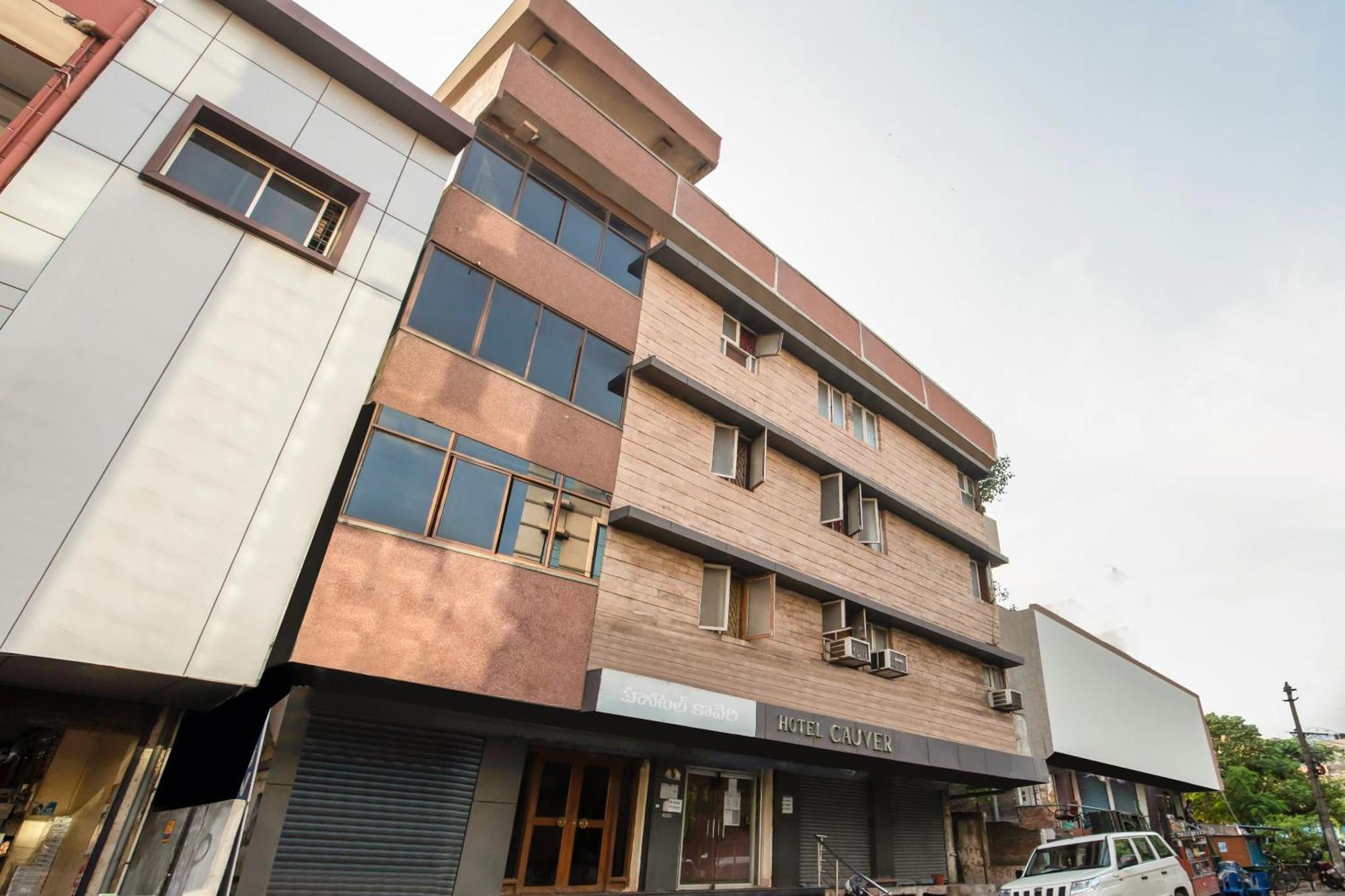 สปอต ออน 75188 โฮเทล คอเวอรี Hotel วิสาขปัตนัม ภายนอก รูปภาพ